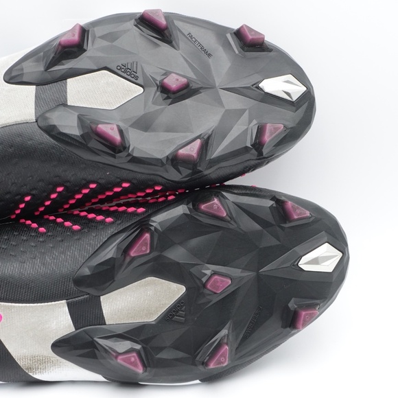 NEW Size 11 Men's adidas Predator Accuracy.1 FG Soccer Cleats GW4569 Core Black - Picture 12 of 13